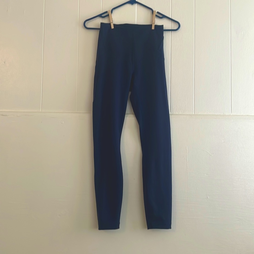 Lululemon yoga pants